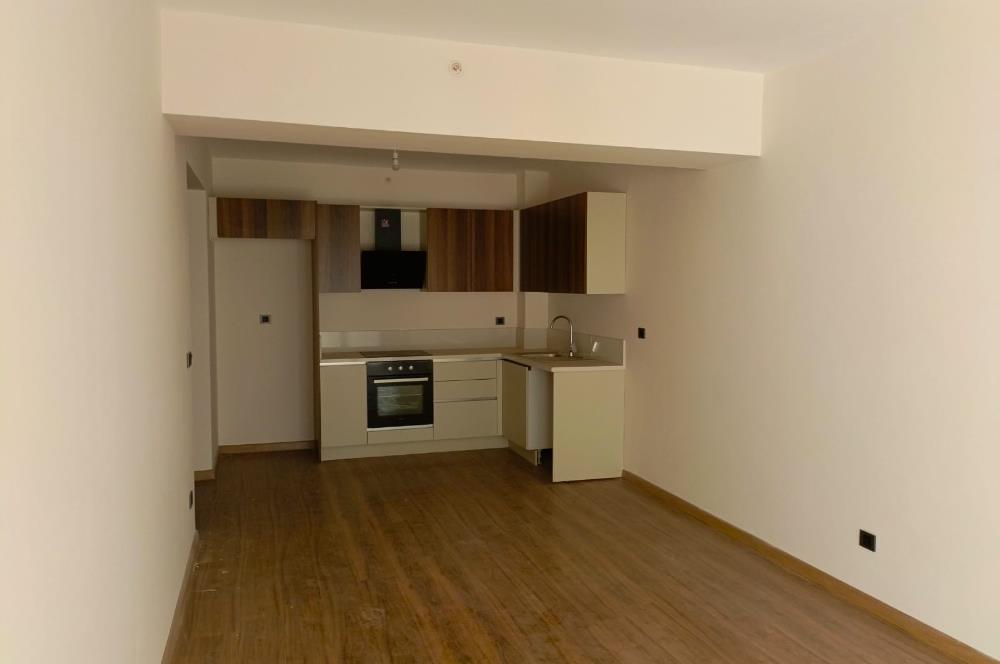 VEMA TUZLA PROJESİNDE SATILIK 2+1 DAİRE
