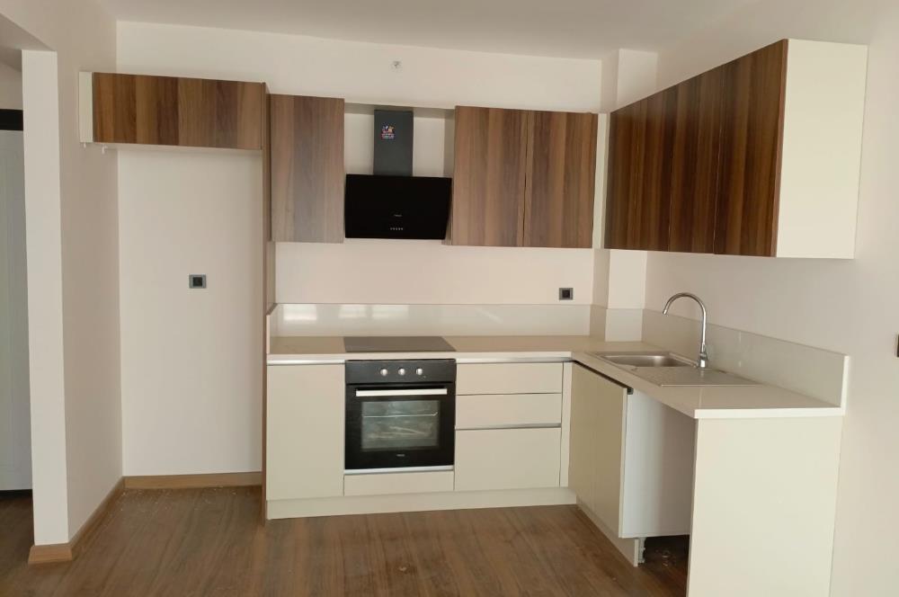 VEMA TUZLA PROJESİNDE SATILIK 2+1 DAİRE
