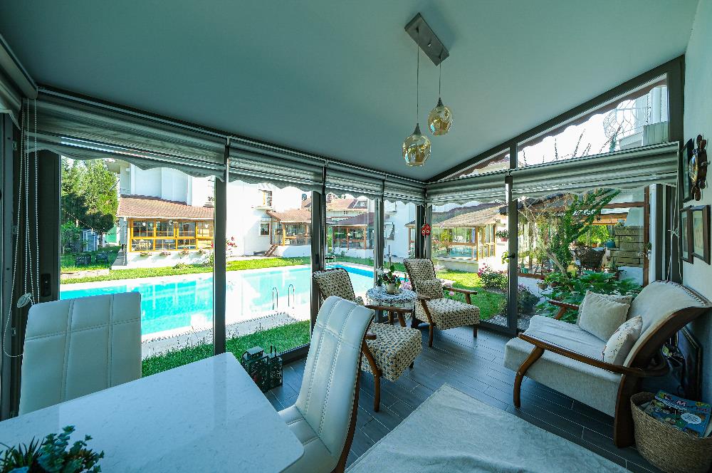 TUZLA CEVİZALTI SİTESİNDE SATILIK VİLLA