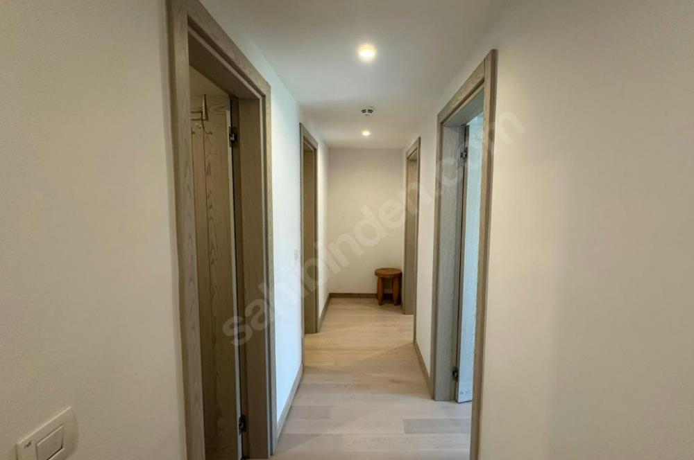 NEF YALIKAVAK'TA PANORAMIK DENİZ MANZARALI SATILIK 4+1 VİLLA