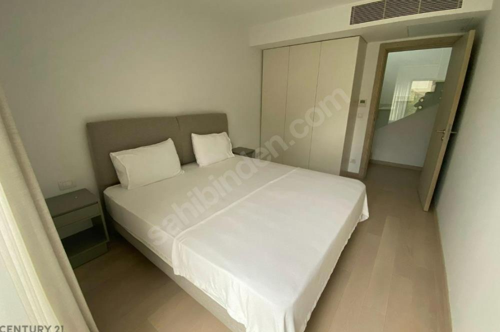 NEF YALIKAVAK'TA PANORAMIK DENİZ MANZARALI SATILIK 4+1 VİLLA