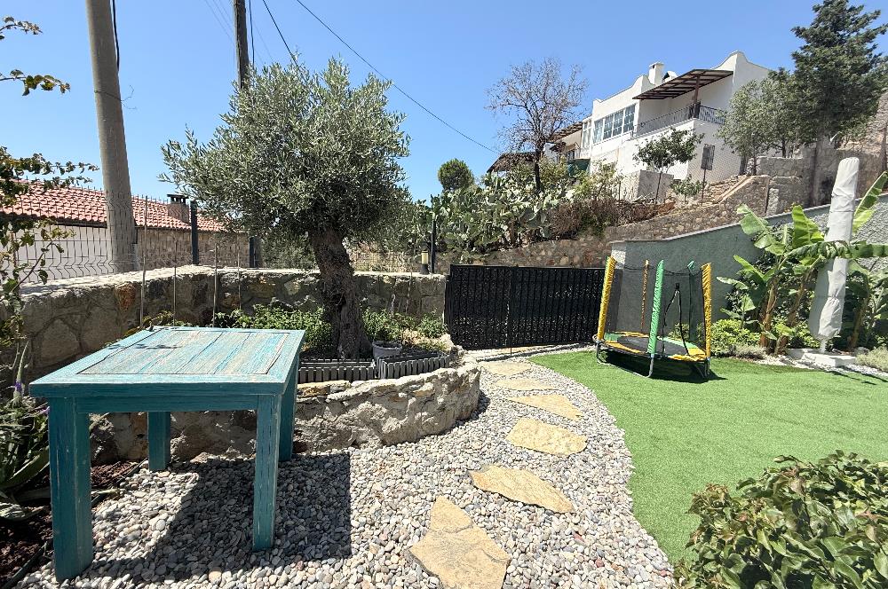Bodrum Gündoğan Farilya’da Müstakil Girişli ve Geniş Bahçe Kullanımlı Satılık 3+1 Bahçe Katı Daire