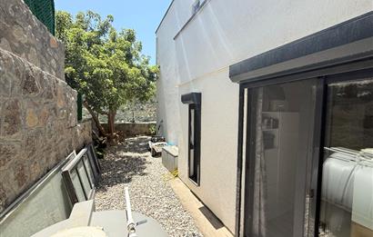 Bodrum Gündoğan Farilya’da Müstakil Girişli ve Geniş Bahçe Kullanımlı Satılık 3+1 Bahçe Katı Daire