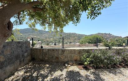 Bodrum Gündoğan Farilya’da Müstakil Girişli ve Geniş Bahçe Kullanımlı Satılık 3+1 Bahçe Katı Daire