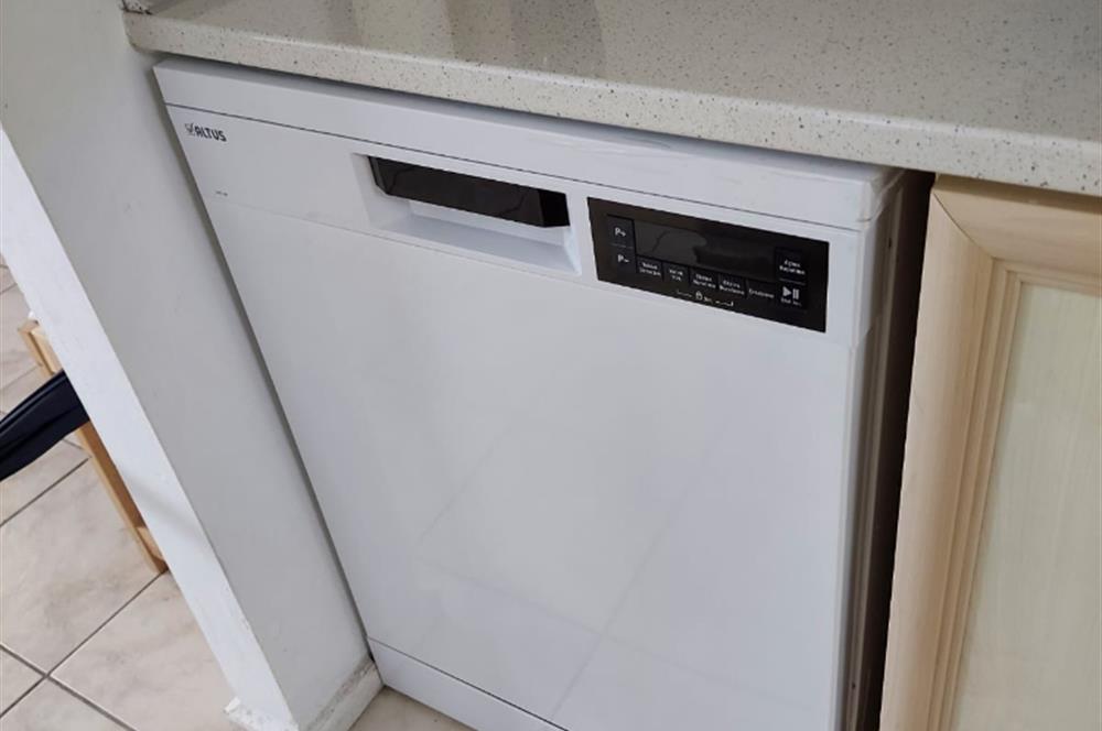 MARİNA DA 8 ADET 1+1 DAİRELİ ÖZEL OTOPARKLI BAHÇELİ KOMPLE BİNA