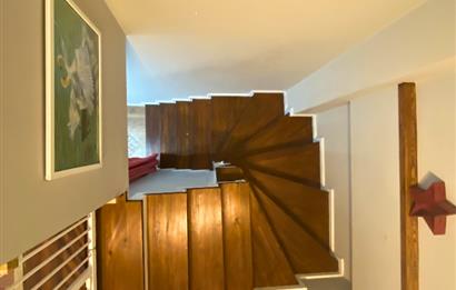 🏡 EFELER MAHALLESİ’NDE SATILIK 3+1 DUBLEKS – HAVUZLU, GÜVENLİKLİ SİTE İÇERİSİNDE, FULL EŞYALI