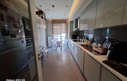 BEYLİKDÜZÜ DEMİR ROMENCE SİTESİNDE SATILIK 3+1 DAİRE