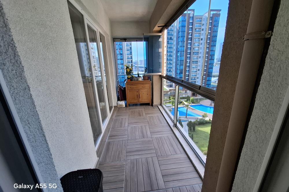 BEYLİKDÜZÜ DEMİR ROMENCE SİTESİNDE SATILIK 3+1 DAİRE