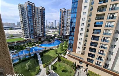 BEYLİKDÜZÜ DEMİR ROMENCE SİTESİNDE SATILIK 3+1 DAİRE
