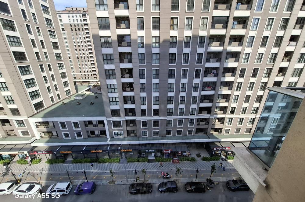 BEYLİKDÜZÜ DEMİR ROMENCE SİTESİNDE SATILIK 3+1 DAİRE