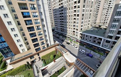 BEYLİKDÜZÜ DEMİR ROMENCE SİTESİNDE SATILIK 3+1 DAİRE