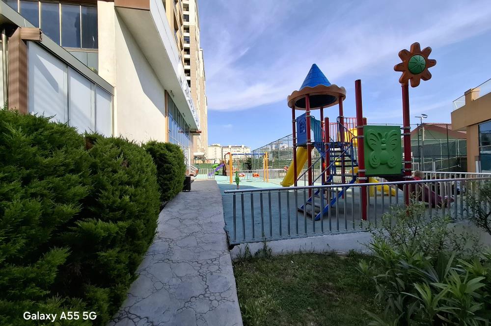 BEYLİKDÜZÜ DEMİR ROMENCE SİTESİNDE SATILIK 3+1 DAİRE