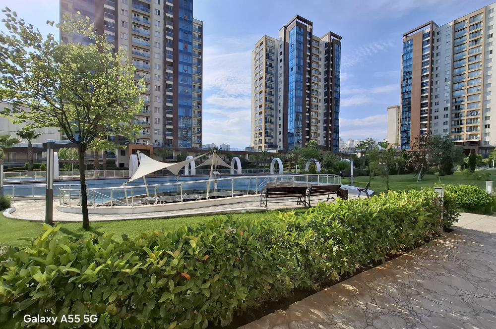 BEYLİKDÜZÜ DEMİR ROMENCE SİTESİNDE SATILIK 3+1 DAİRE
