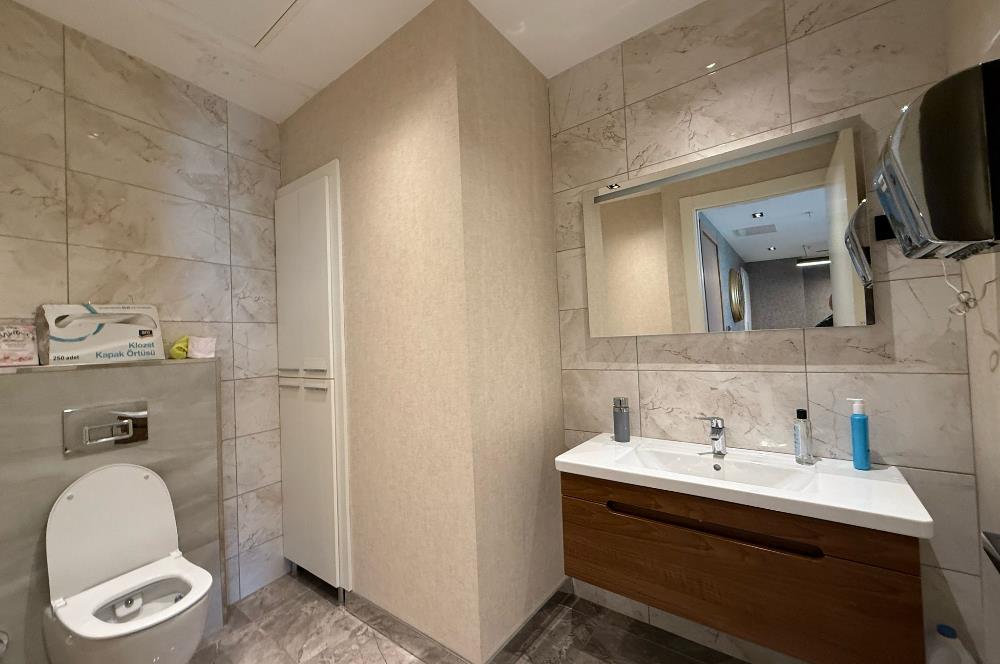 MOMENT BEŞTEPE DE CUMHURBAŞKANLIĞI MANZARALI SATILIK OFİS