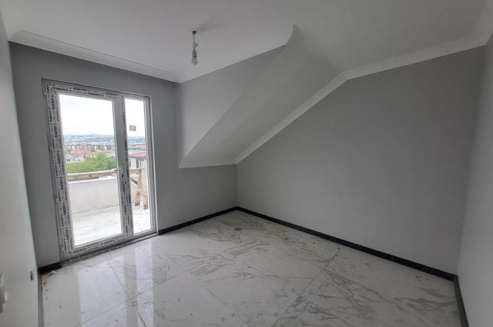 KARTEPE DUMLUPINAR MAH. SATILIK 3+1 ÇATI DUBLEKS
