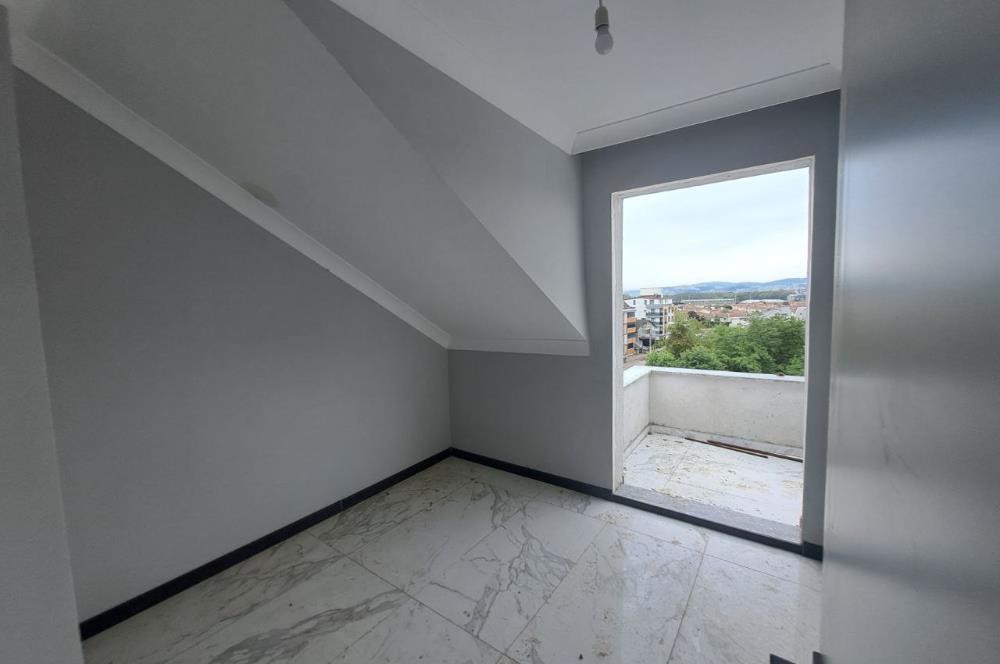 KARTEPE DUMLUPINAR MAH. SATILIK 3+1 ÇATI DUBLEKS