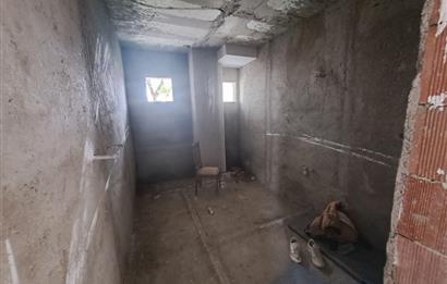 KARTEPE ATAEVLER'DE SATILIK GENİŞ KULLANIŞLI ARAKAT 3+1 DAİRE