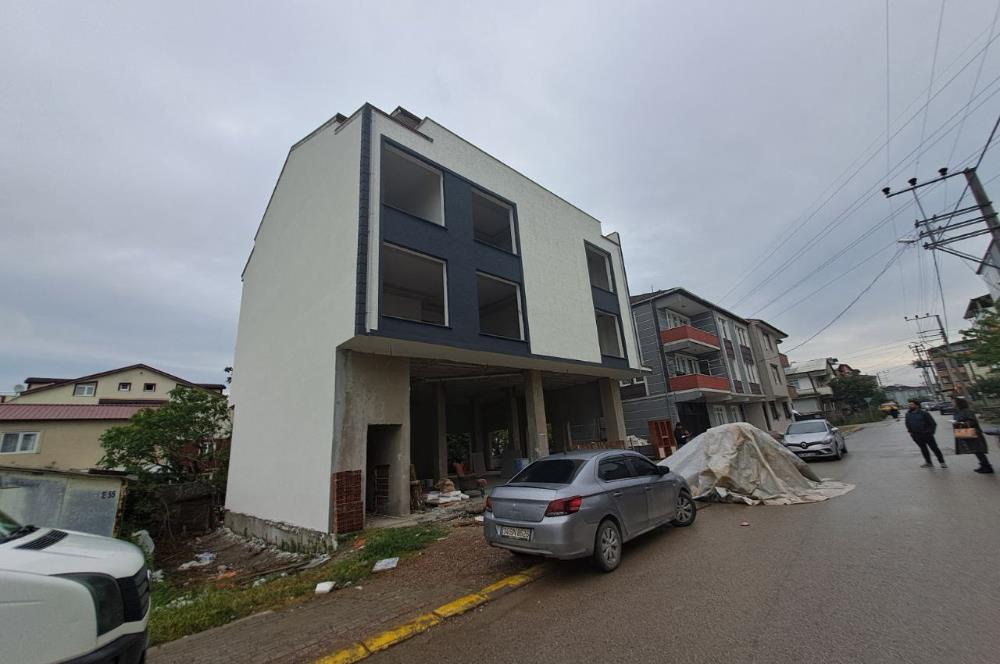 KARTEPE ATAEVLER'DE SATILIK GENİŞ KULLANIŞLI ARAKAT 3+1 DAİRE