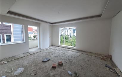 KARTEPE ATAEVLER'DE SATILIK GENİŞ KULLANIŞLI ARAKAT 3+1 DAİRE