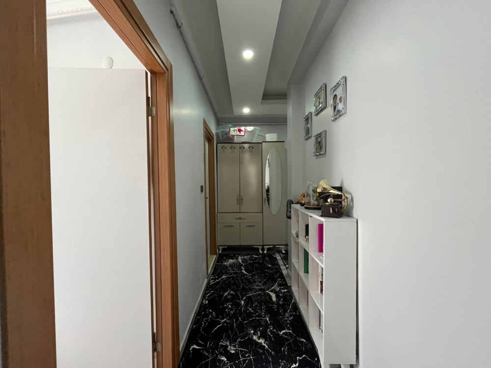 EYÜP KARADOLAP MAH. SAYA YOLU CAD. ÜSTÜ SATILIK 2+1 DAİRE