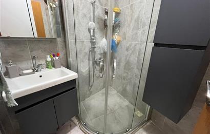 EYÜP KARADOLAP MAH. SAYA YOLU CAD. ÜSTÜ SATILIK 2+1 DAİRE