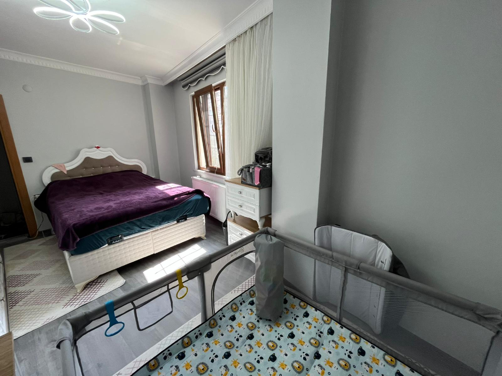 EYÜP KARADOLAP MAH. SAYA YOLU CAD. ÜSTÜ SATILIK 2+1 DAİRE