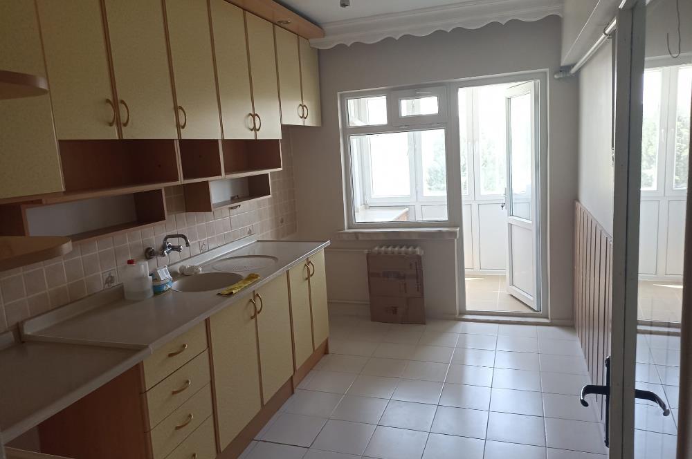 CENTURY21 VİZYONDAN BATIKENT'TE 3+1 KİRALIK DAİRE