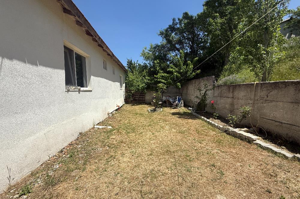 CENTURY 21 BAL GAYRİMENKUL'DEN PAMUKÇU MAHALLESİ DİŞBUDAK KÖYÜNDE MÜSTAKİL EV