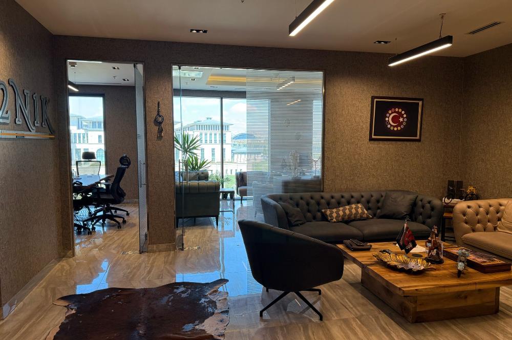 MOMENT BEŞTEPE DE CUMHURBAŞKANLIĞI MANZARALI SATILIK OFİS