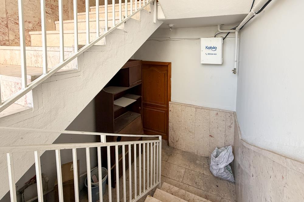 CENTURY 21 BAL GAYRİMENKUL'DEN SITKI YIRCALI CADDESİ 50 M ÜZERİ SATILIK 2+1 GENİŞ DAİRE