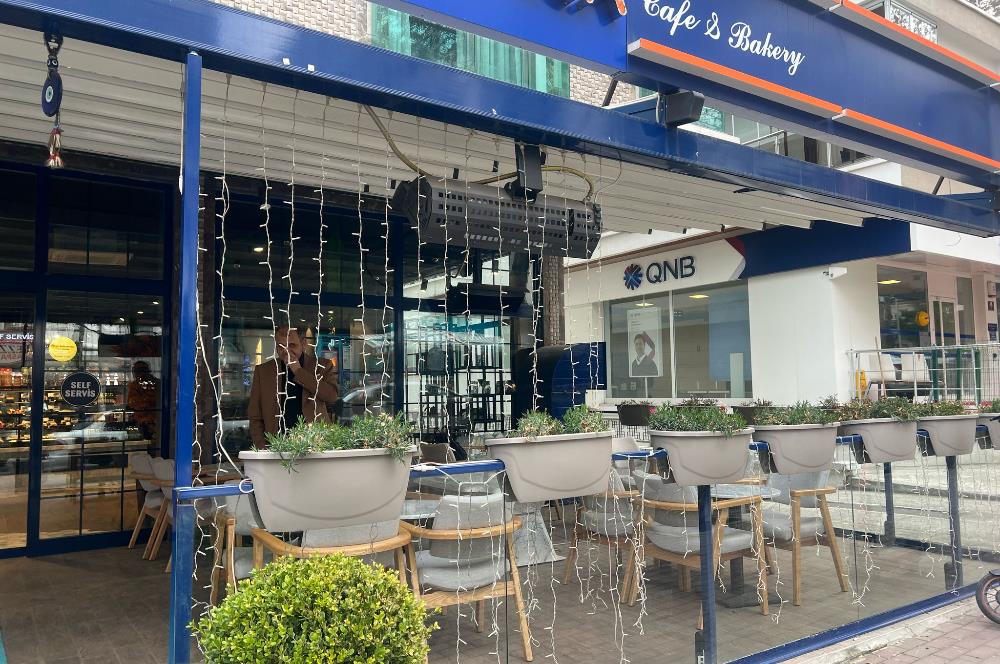 BAHÇELİEVLER DE SATILIK 560 M2 NET İÇİ YAPILI SATILIK DÜKKAN