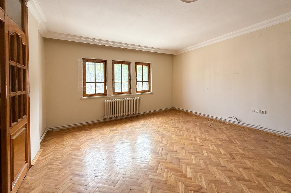 CENTURY 21 BAL GAYRİMENKUL'DEN SITKI YIRCALI CADDESİ 50 M ÜZERİ SATILIK 2+1 GENİŞ DAİRE