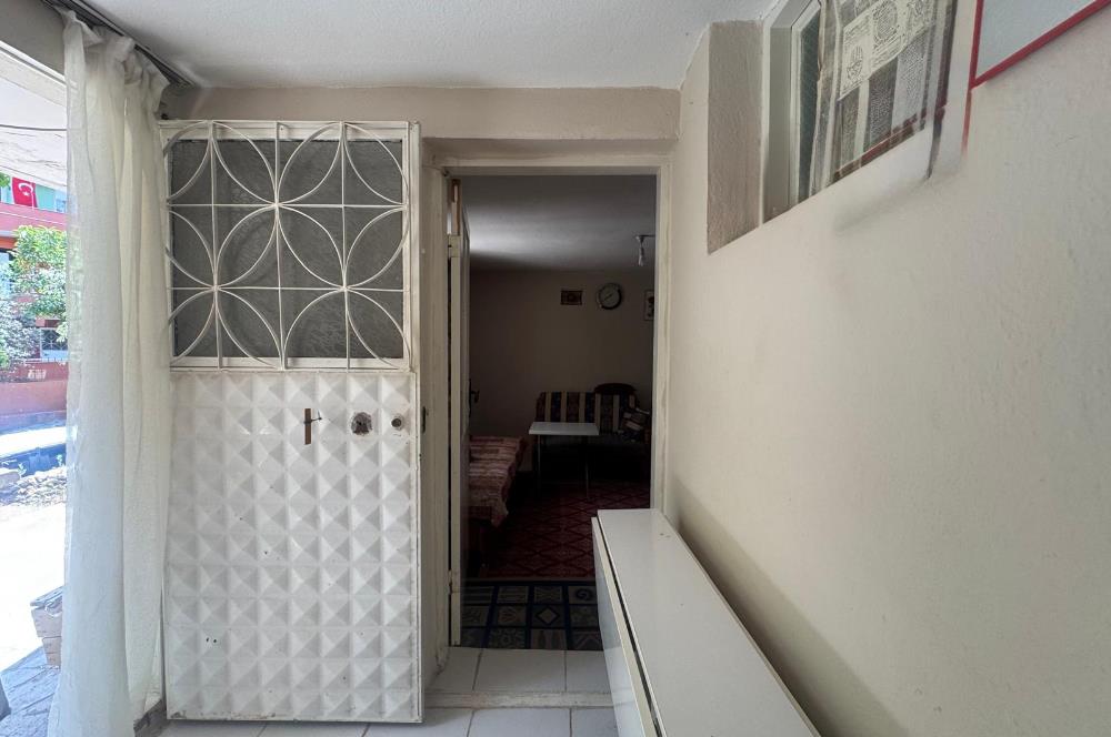 Karabağlar Özgür Mh'de 3 katlı Komple Satılık Müstakil ev