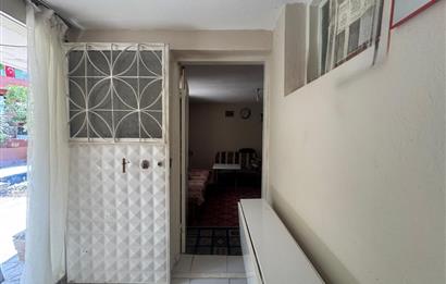 Karabağlar Özgür Mh'de 3 katlı Komple Satılık Müstakil ev