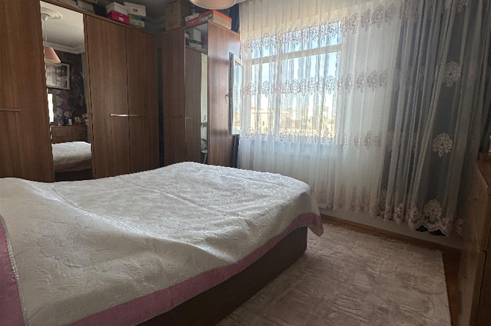 MALTEPE’DE ULAŞIM VE KONFORA KOMŞU GENİŞ 3+1 DAİRE