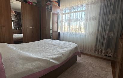 MALTEPE’DE ULAŞIM VE KONFORA KOMŞU GENİŞ 3+1 DAİRE