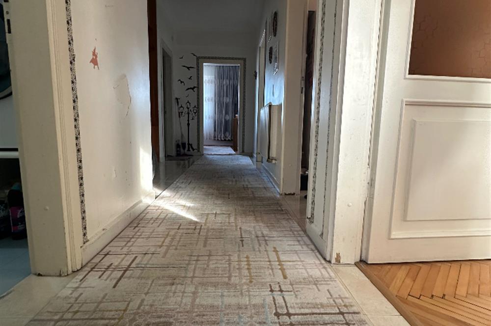 MALTEPE’DE ULAŞIM VE KONFORA KOMŞU GENİŞ 3+1 DAİRE
