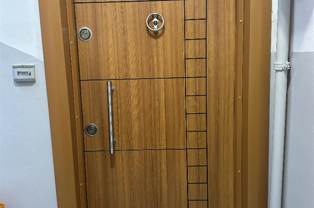 MALTEPE’DE ULAŞIM VE KONFORA KOMŞU GENİŞ 3+1 DAİRE