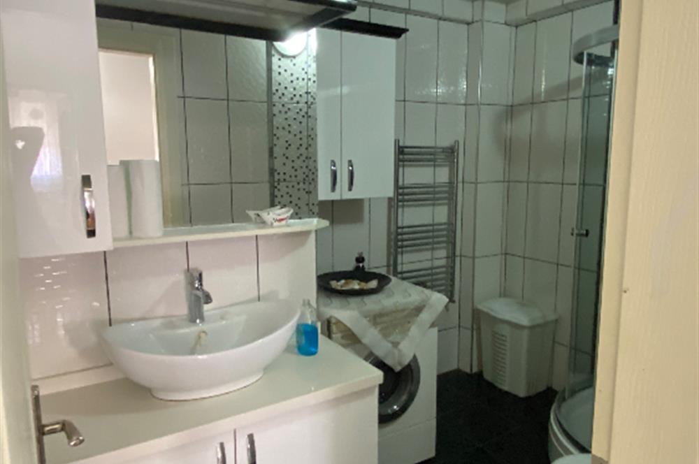 Buca Seyfi Demirsoy caddesi üzerinde Satilik 3+1