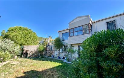 Cesme Satilik mustakil havuzlu vill