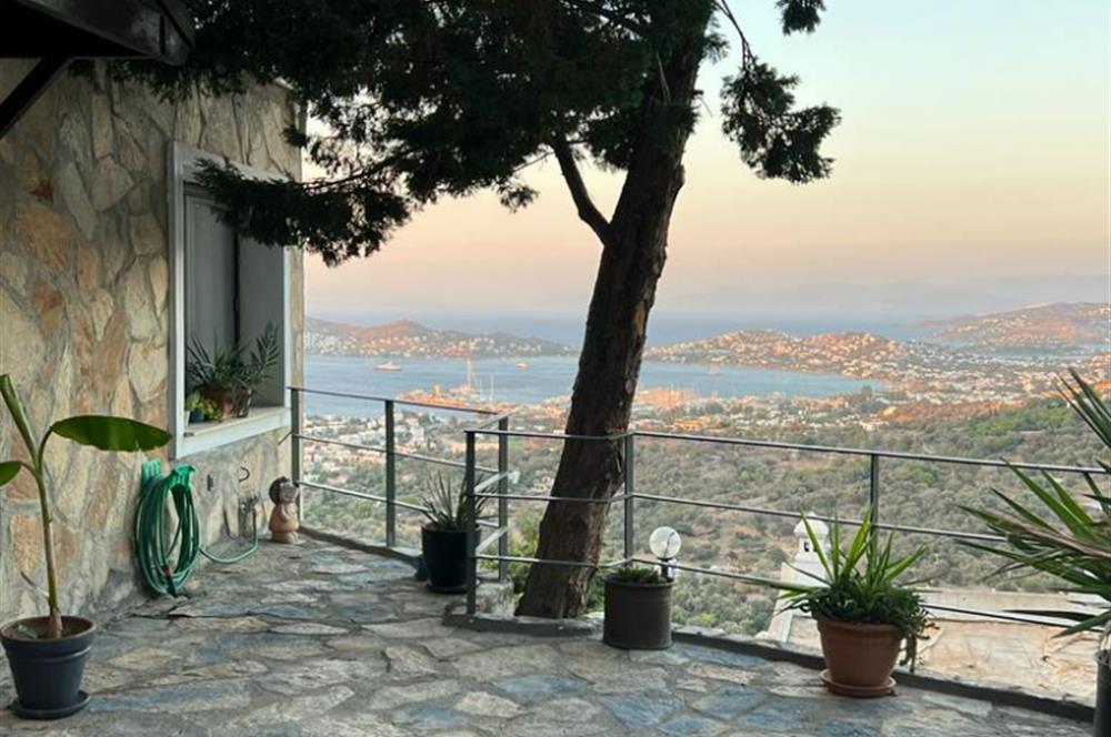 Yalıkavak Marina Manzaralı 4+1 Yıllık Kiralık Dubleks Daire