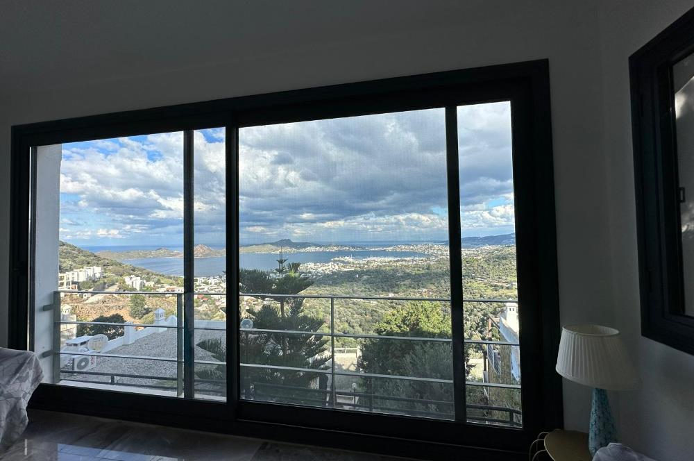 Yalıkavak Marina Manzaralı 4+1 Yıllık Kiralık Dubleks Daire
