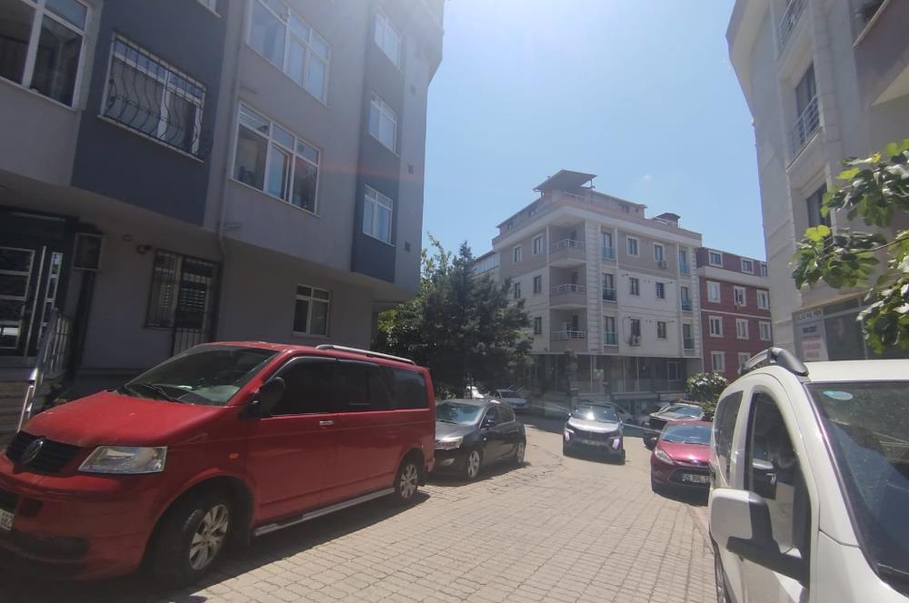 ÇEKMEKÖY MEHMET AKİF MAHALLESİ METROYA 2 DAKİKA Y.GİRİŞ