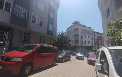 ÇEKMEKÖY MEHMET AKİF MAHALLESİ METROYA 2 DAKİKA Y.GİRİŞ