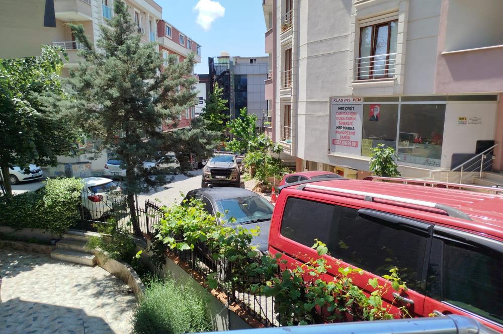 ÇEKMEKÖY MEHMET AKİF MAHALLESİ METROYA 2 DAKİKA Y.GİRİŞ