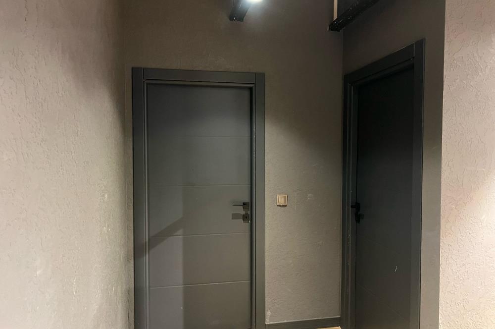 BAHÇELİEVLER DE SATILIK 560 M2 NET İÇİ YAPILI SATILIK DÜKKAN
