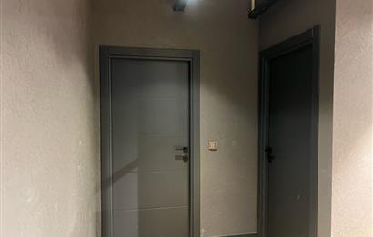 BAHÇELİEVLER DE SATILIK 560 M2 NET İÇİ YAPILI SATILIK DÜKKAN