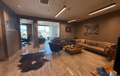 MOMENT BEŞTEPE DE CUMHURBAŞKANLIĞI MANZARALI SATILIK OFİS
