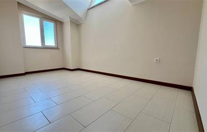 C21 BAL'DAN BAHÇELİEVLER'DE TERASLI 2+1 KİRALIK DAİRE