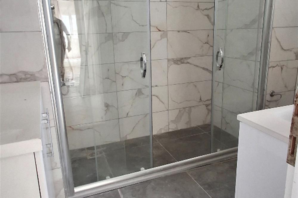 SİTE İÇERİSİNDE SATILIK TAM MÜSTAKİL EV 